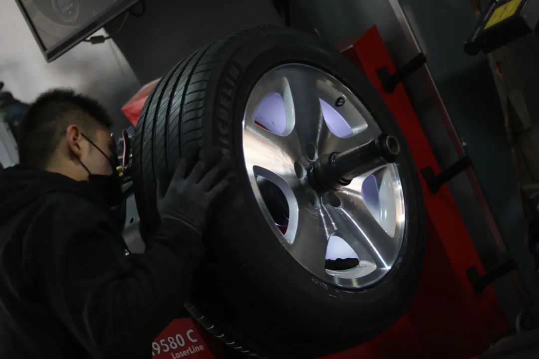 怪兽修车老途观,怪兽修车翻新艾力绅