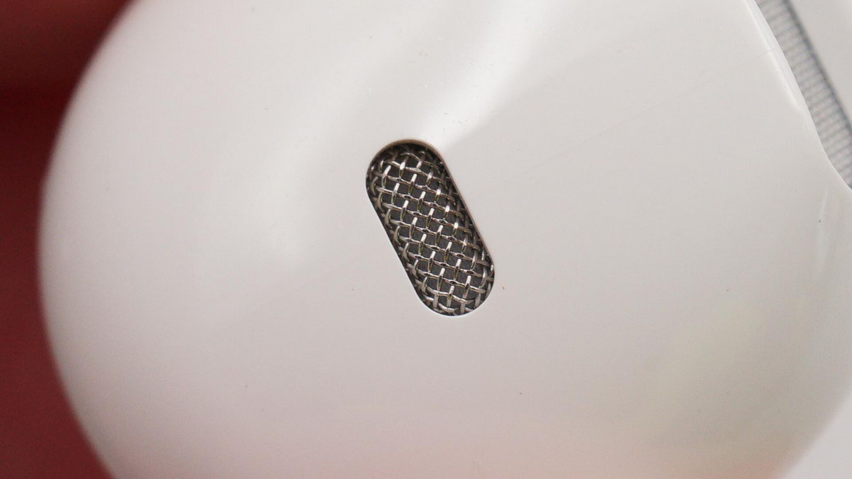 远销非洲的TWS真无线耳机应该注意什么？拆解传音TECNOBuds2看看