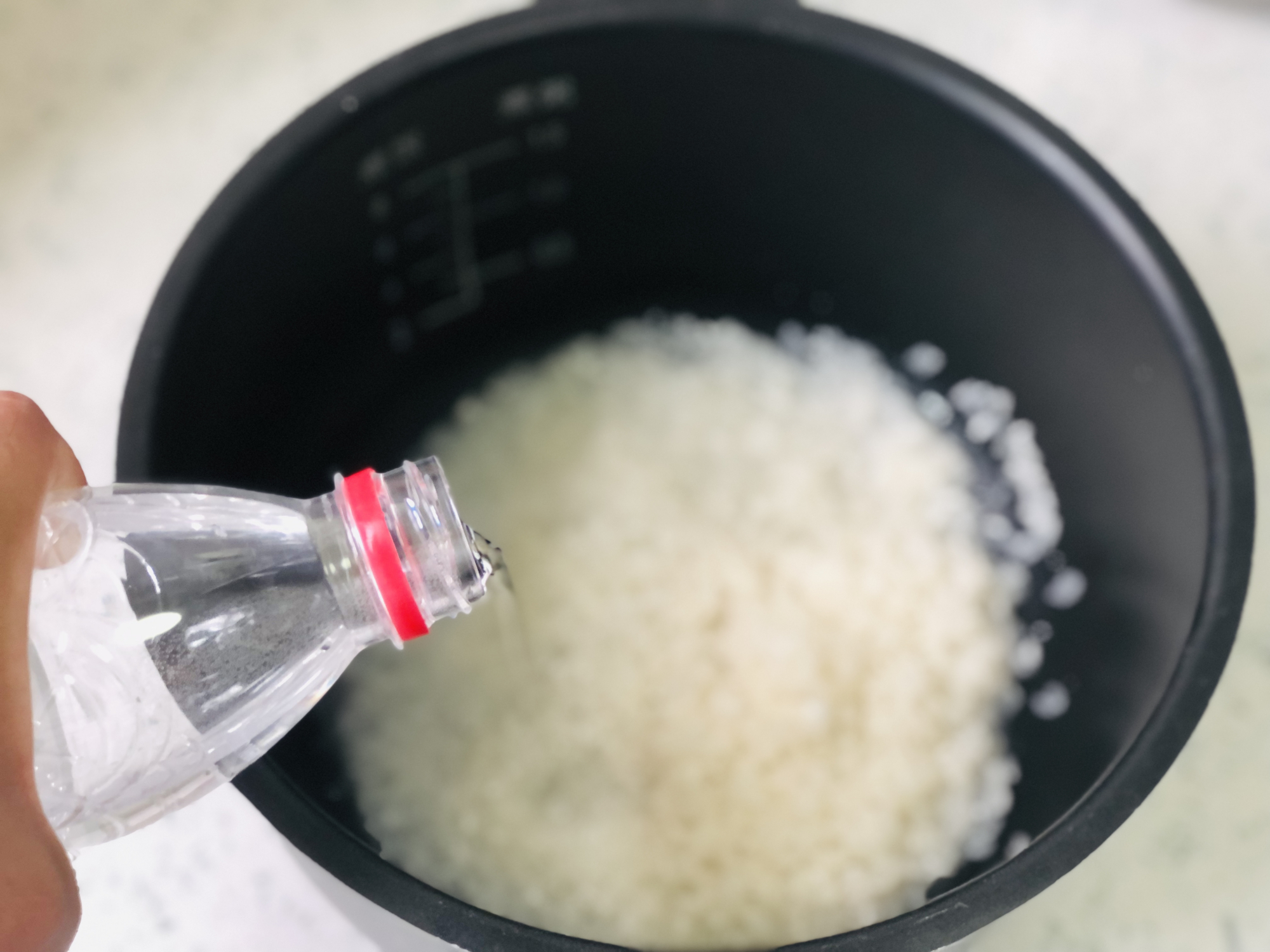 大米蒸米饭要注意什么,蒸大米的时候用不用水淘一下