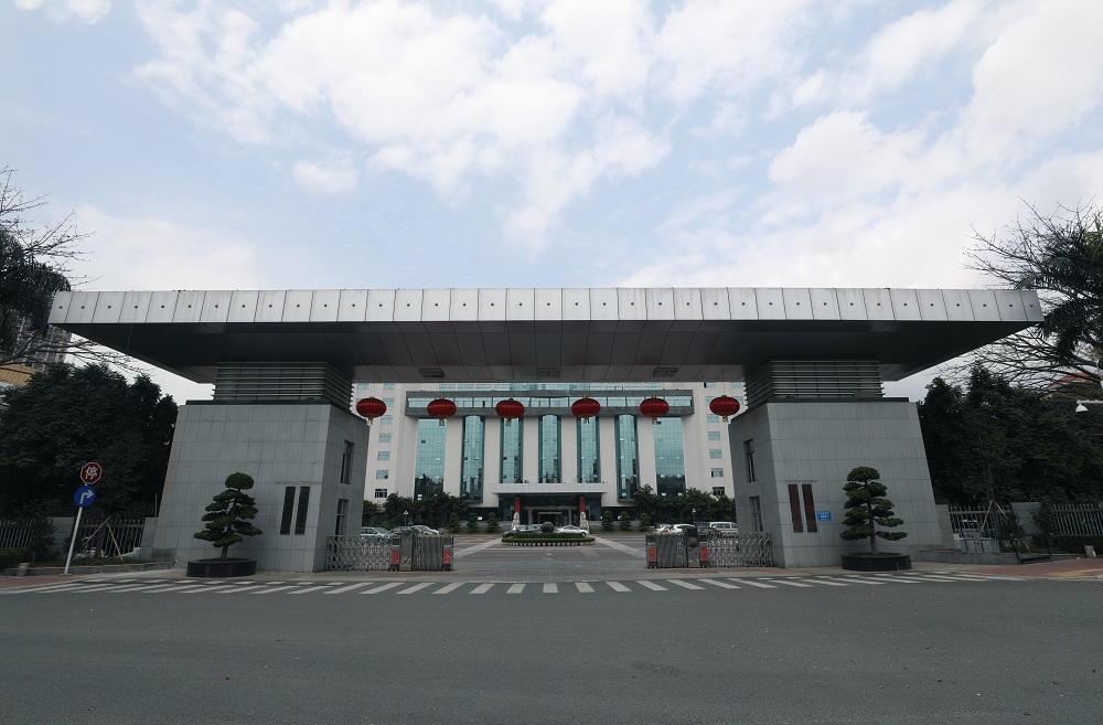 深圳十大企业家名单,深圳市横岗最美企业家邱伟锋