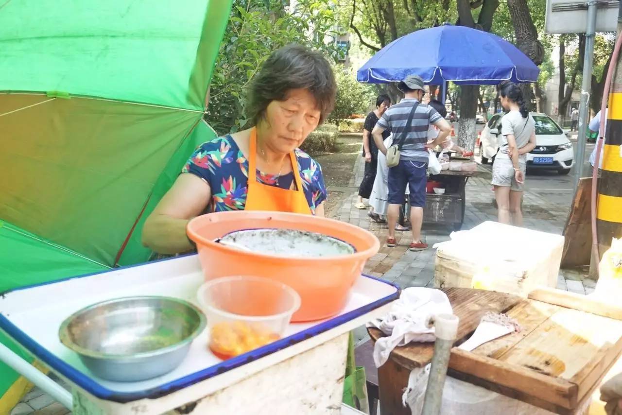 无锡粤式早茶自助稻香,无锡有味道的老街深巷