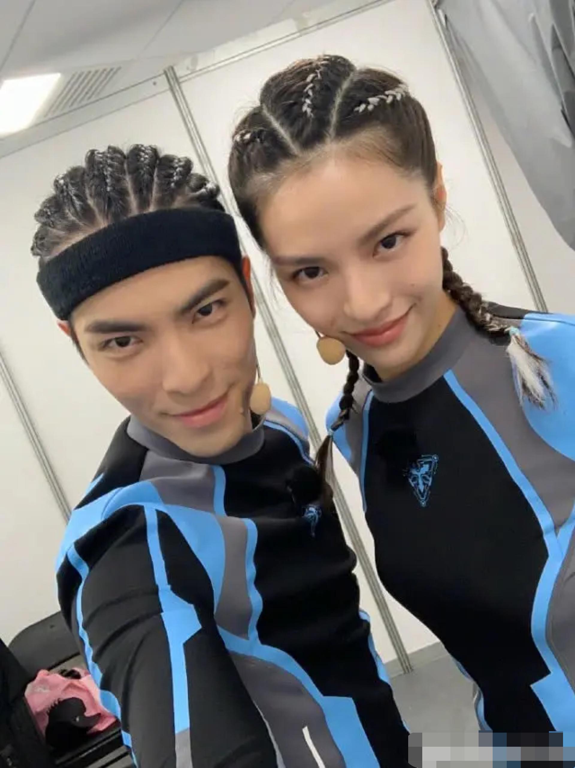 明星撞脸不可怕性别不同就尴尬,意想不到的明星撞脸