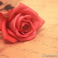 高一上学住个校就能天天哭闹的想自杀