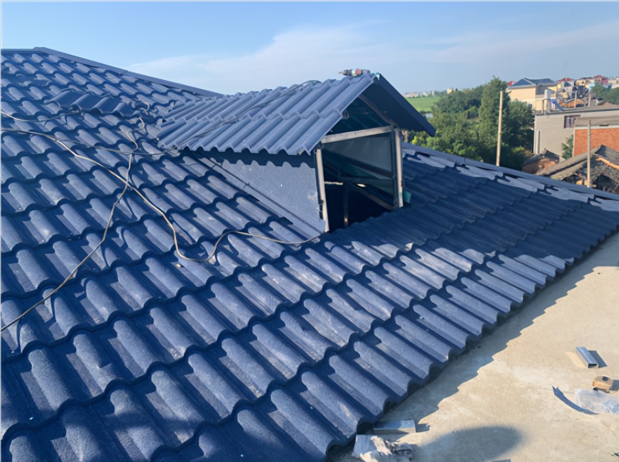 老房子瓦屋面更换琉璃瓦,老房子屋顶水泥瓦翻新