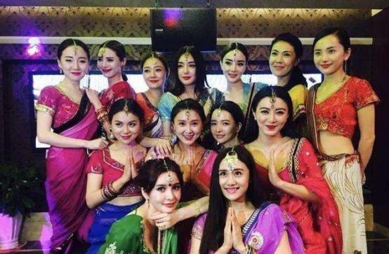 她是贾跃亭夫人，24岁成李小璐艳羡的好命阔太，今被*债追**要离婚