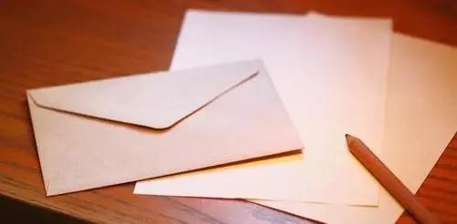 点开朋友的qq空间显示情侣空间,点开女生qq头像对方知道吗