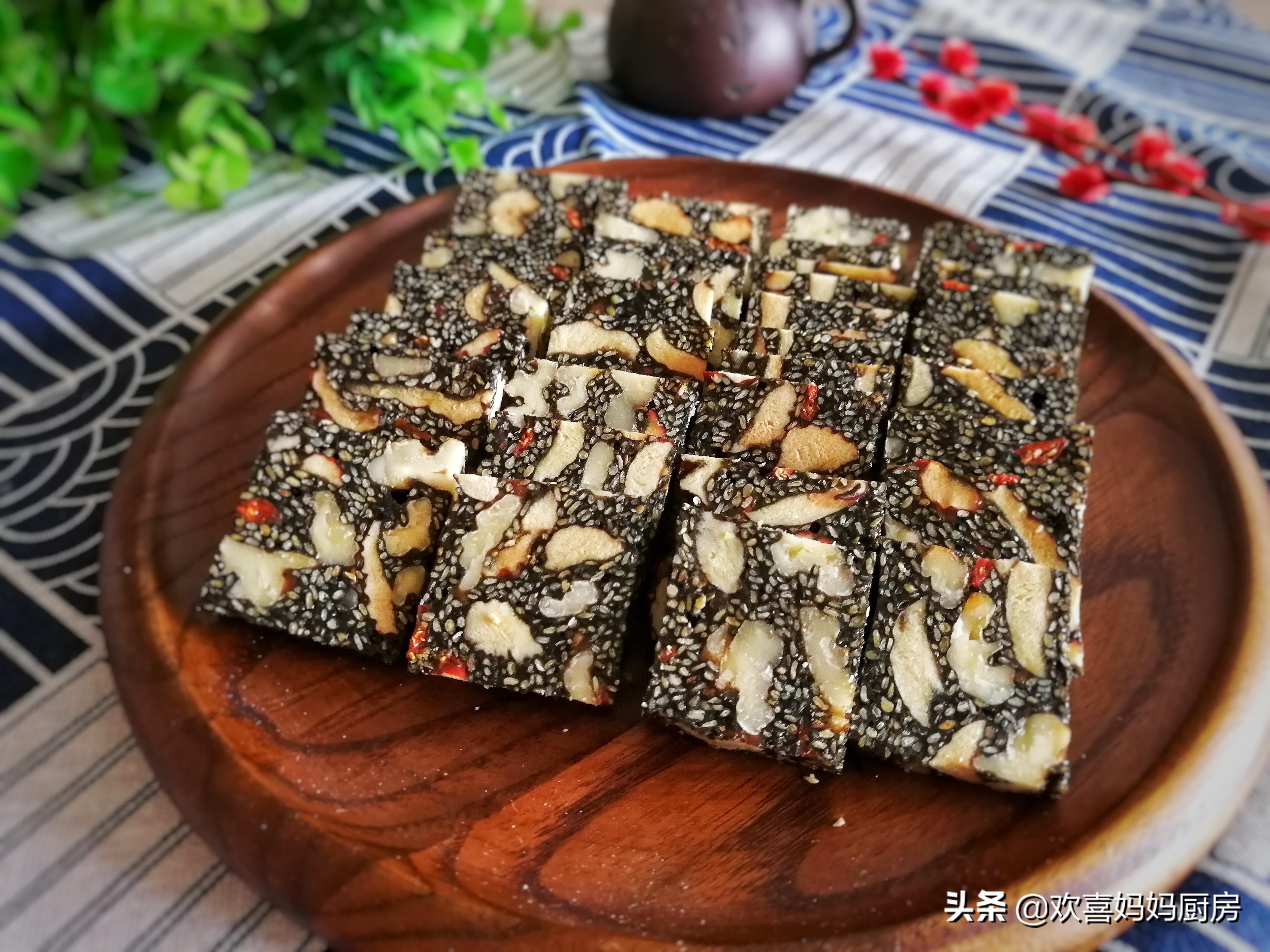 手工阿胶糕怎么吃补气血最好,纯手工制作阿胶糕补血养颜