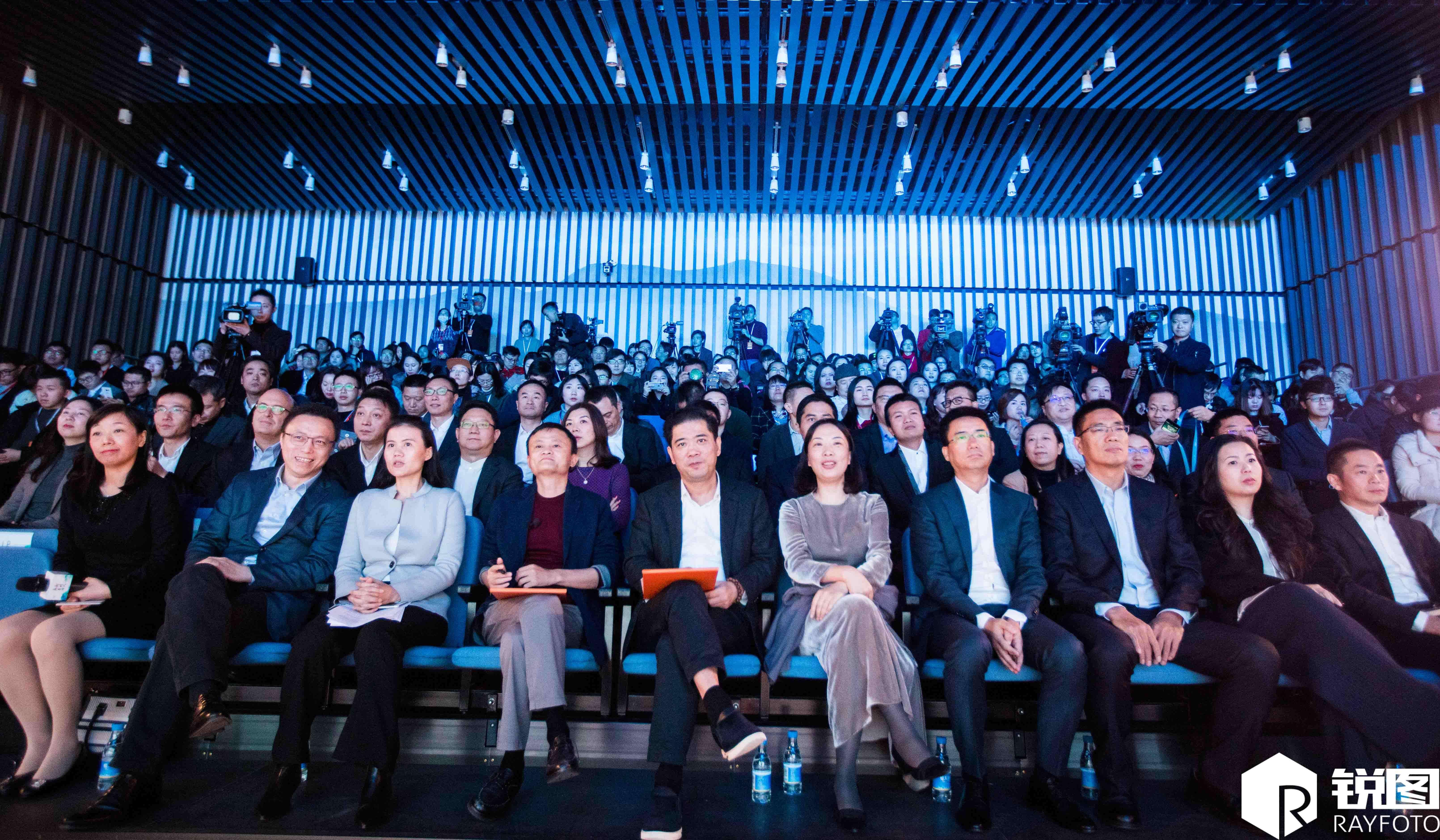 做好管理的三大法则 (管理以人为本做事以结果为导向)