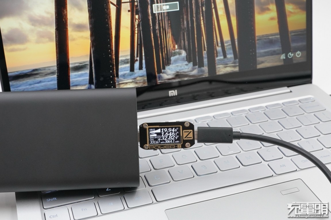 45w小米移动电源3高配版评测,小米移动电源330000毫安测评