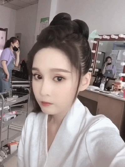 赵本山女儿整容被质疑,赵本山女儿花30万整容遭亲妈痛批