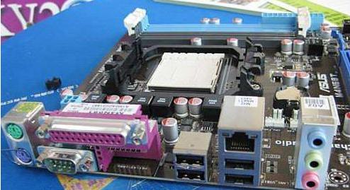 电脑主板接口检测,电脑主板和显示器接口怎么看