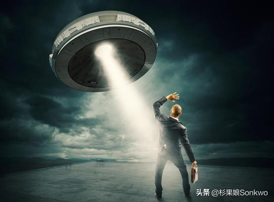 与其看五角大楼“飞碟”视频，不如试试“XCOM：彩六”