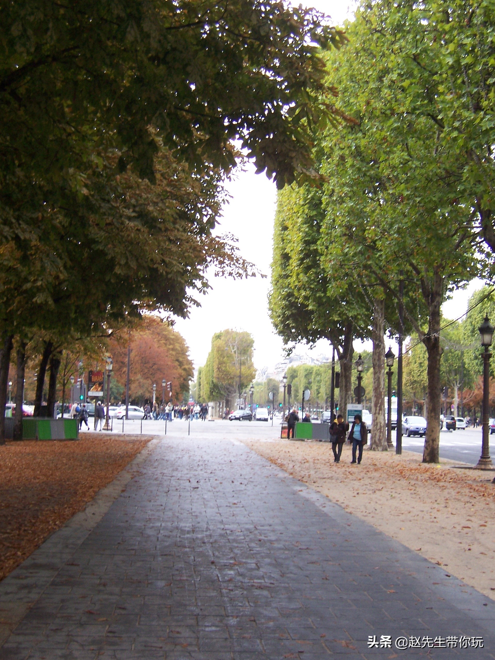 二十年游历分享之91：欧洲74：巴黎3香榭丽舍、财务自由和戴高乐