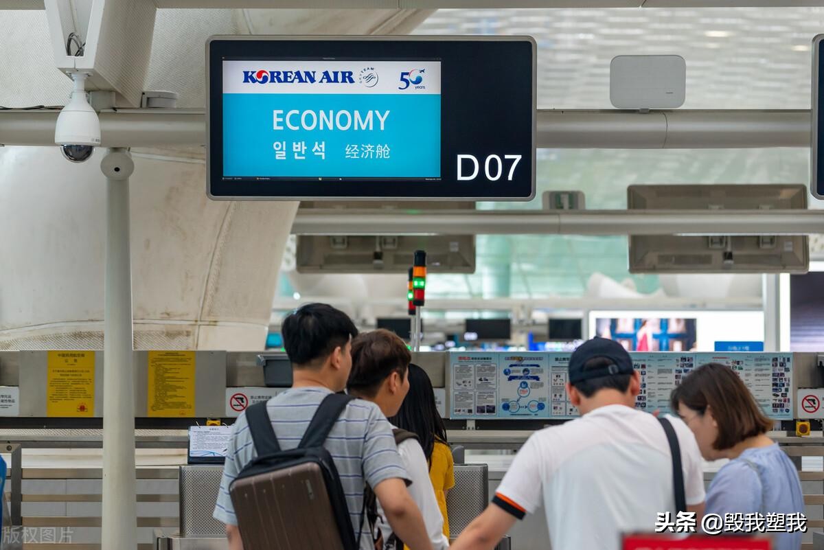 电子登机牌还需要换登机牌吗,机票一般要多少才可以办理登机牌