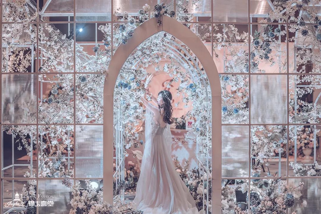 在幸福的时候遇见你,在幸福的边缘遇见你