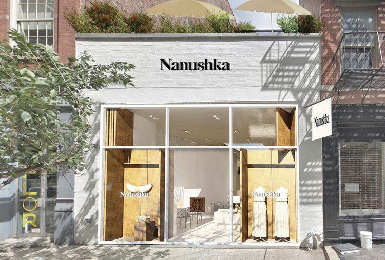 众多时尚企业Dior,LVMH等纷纷投入支援生产医疗用品，暖心献力