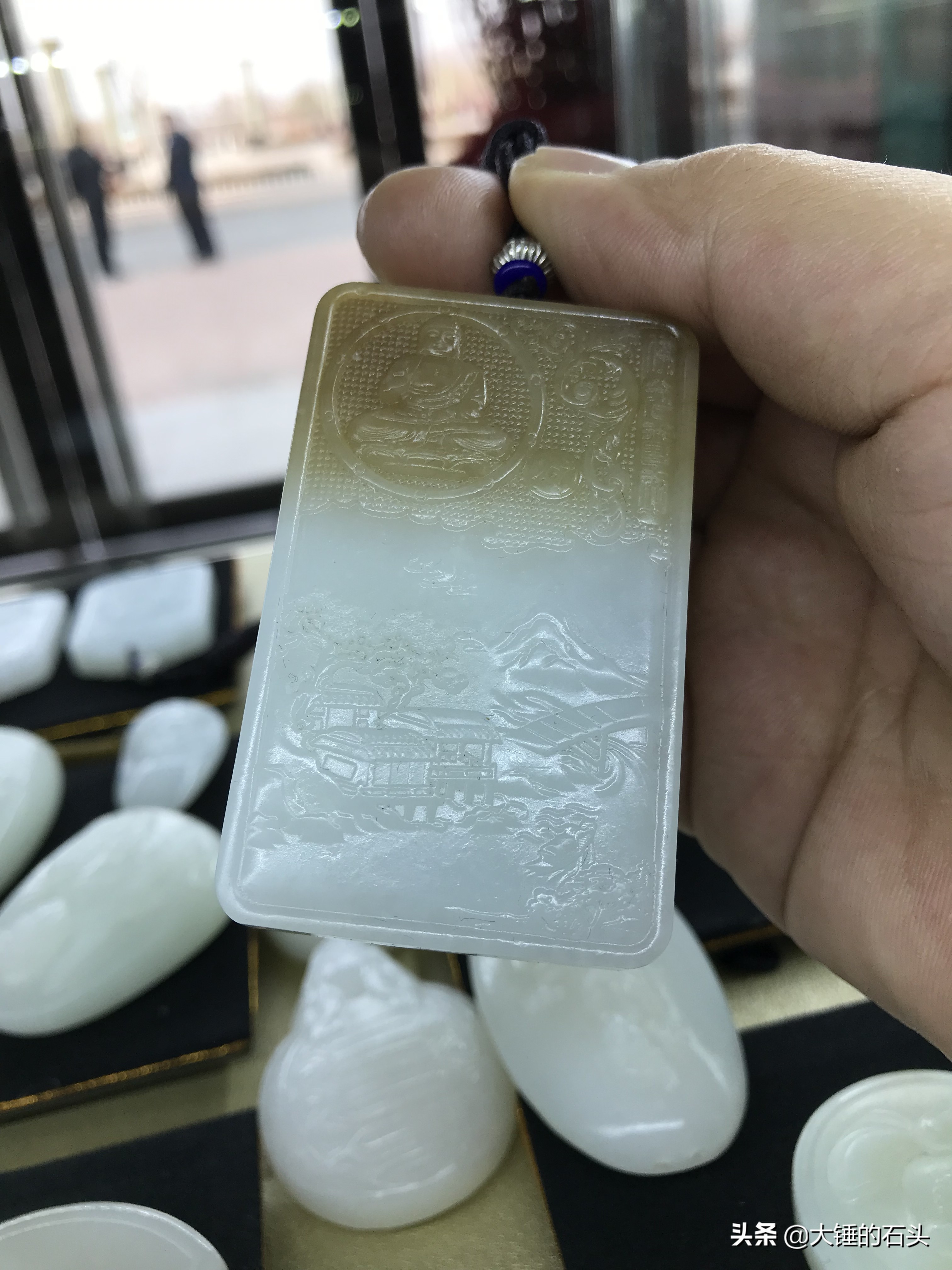 万变不离其中，玉石行和其他行业并无区别，只不过有些你不懂