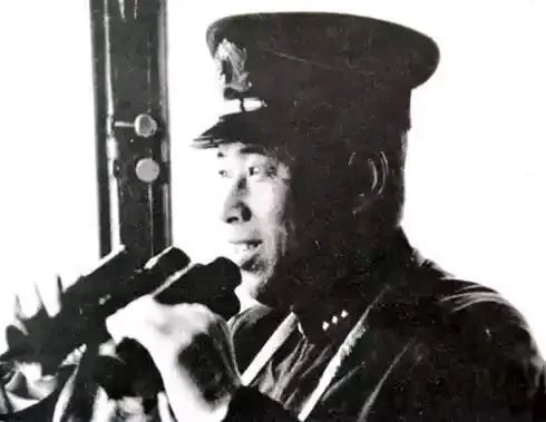 电影八佰武器解析,电影八佰中武器装备解析