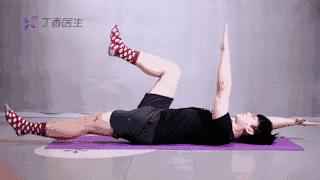 打羽毛球腰累正常吗,打羽毛球伤着腰