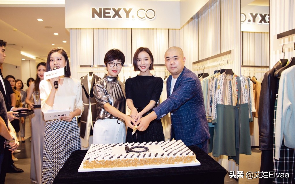 王珞丹知性服装视频,王珞丹美艳动人