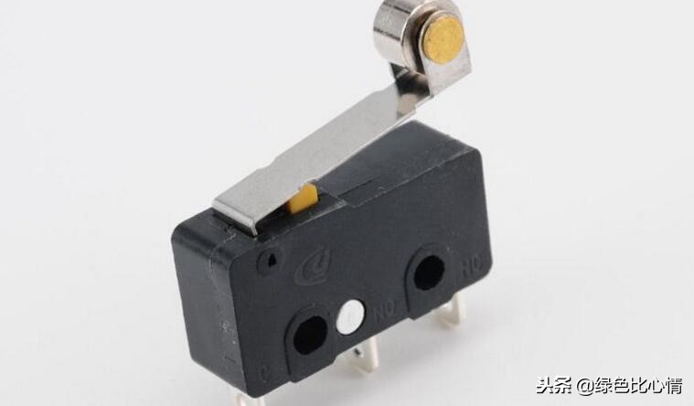 微动开关使用方法,使用微动开关的正反转电机拆解