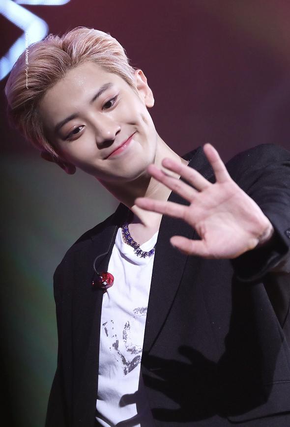 朴灿烈道歉信粉丝解读,朴灿烈向粉丝道歉新闻