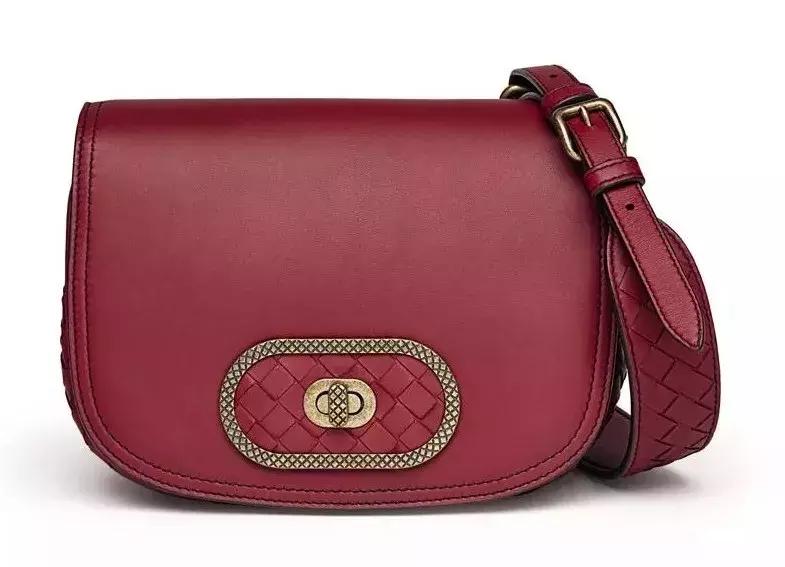 买包女生,买包的都是美女