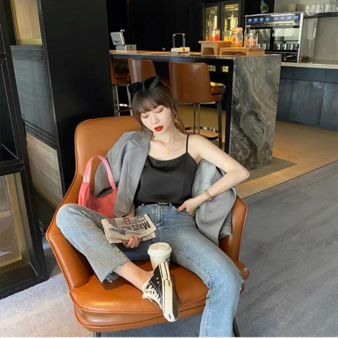 全是黑色衣服怎么穿出高级感,男黑色衣服的高级搭配