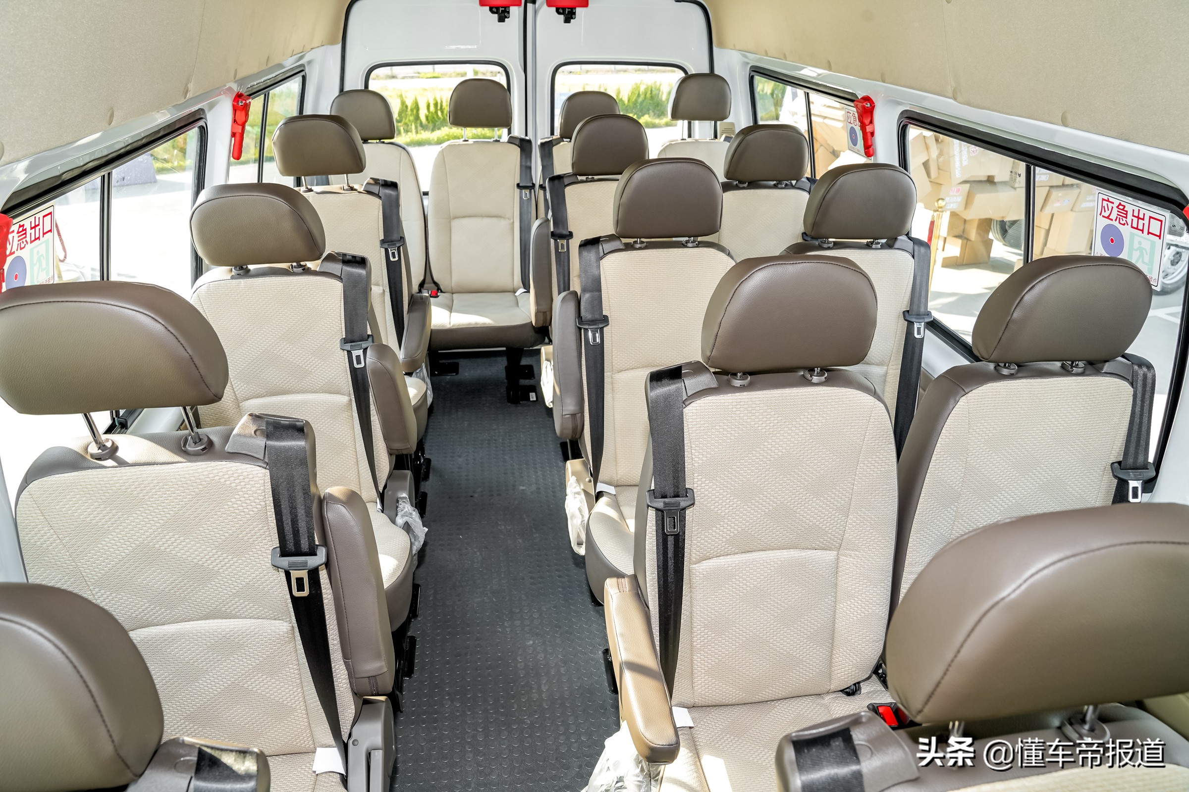 新款江铃特顺空间王降价,江铃特顺长轴高顶空间王二手车