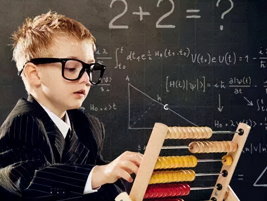 为什么华罗庚数学这么好,自学成才的数学大师华罗庚