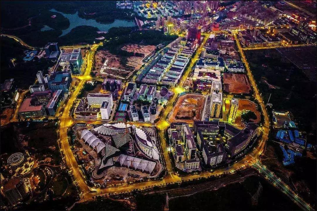 榫欏崕浜屾湡鐗╀笟,榫欏崕2瀛楀ご浣忓畢