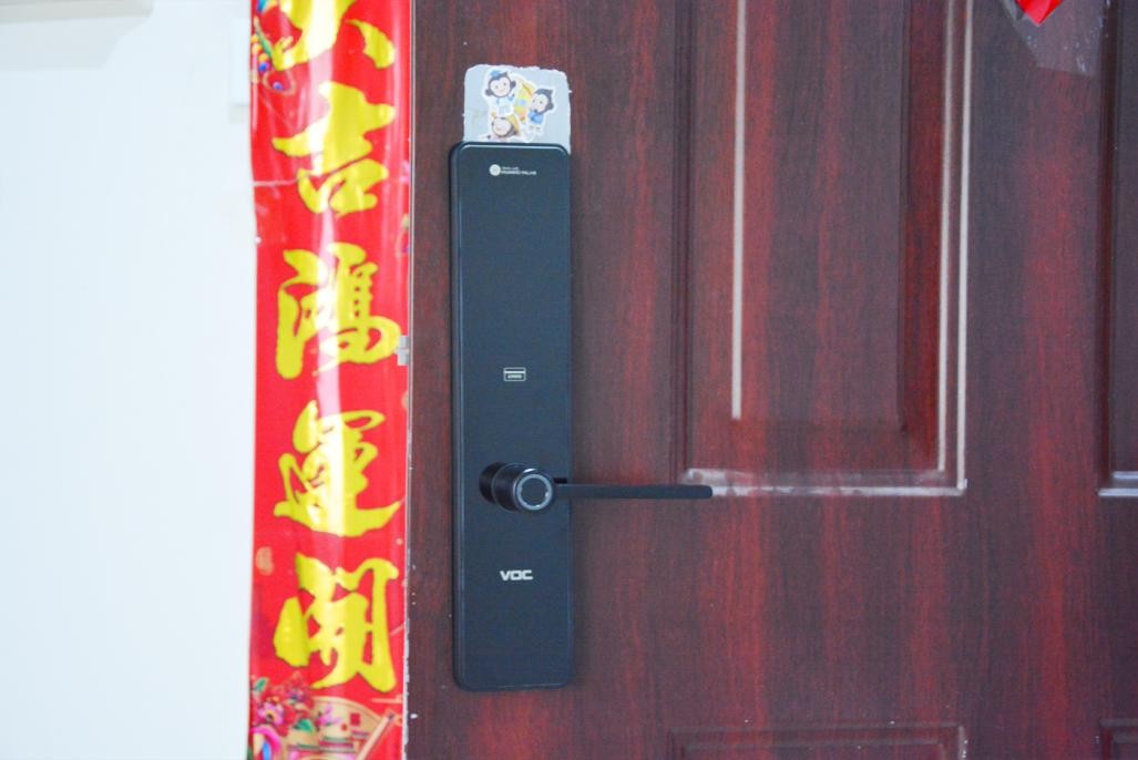 voc智能门锁x6安装教程,荣耀voc智能锁