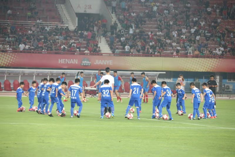 经开外国语学校足球队,中国足球青少年联赛深圳佳兆业