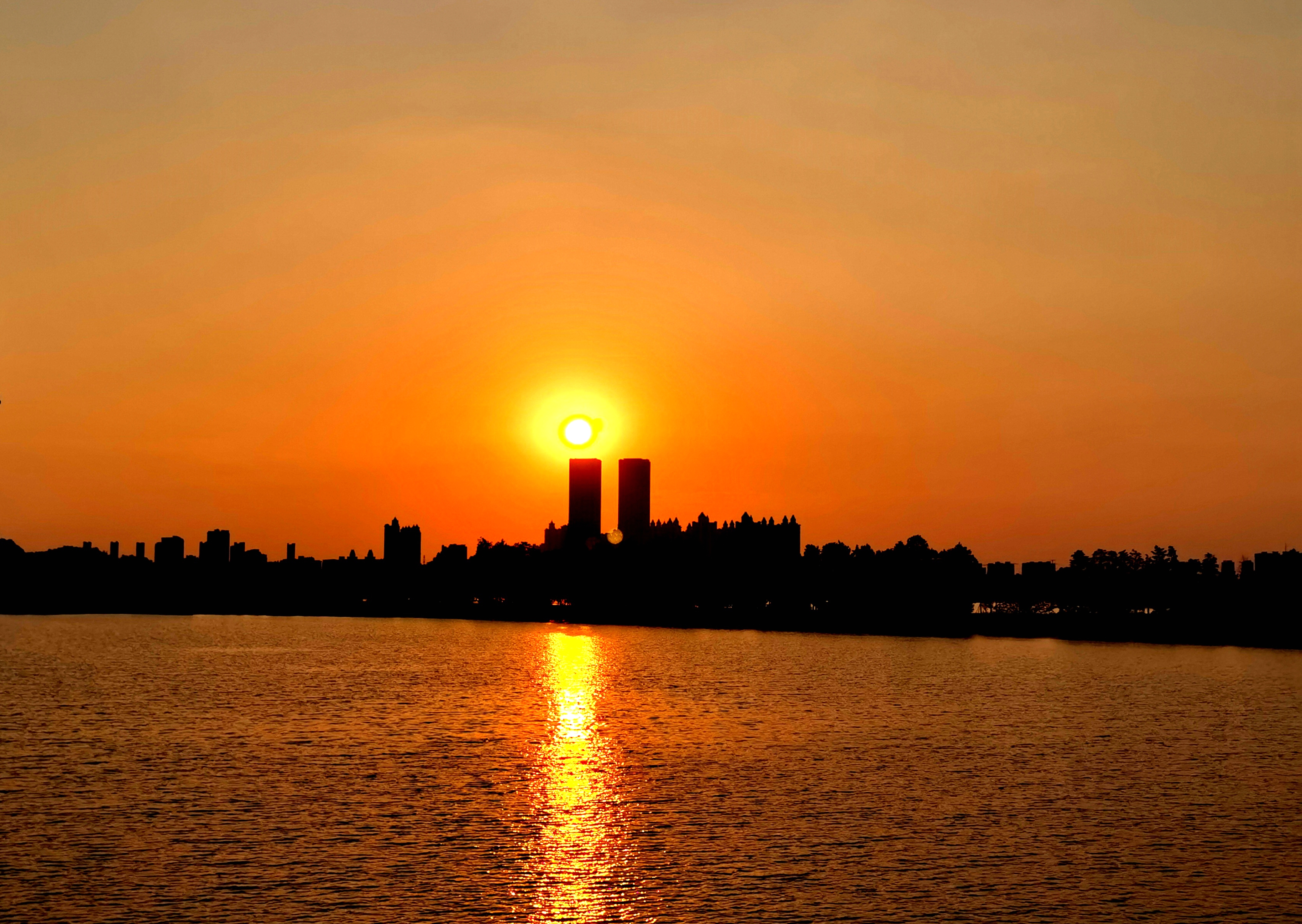 沉睡了千年的历史,沉睡的历史神秘的墓葬