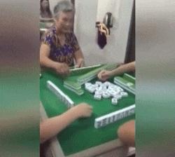 搞笑gif开心一刻原来高手在民间,搞笑gif你大爷果然还是你大爷