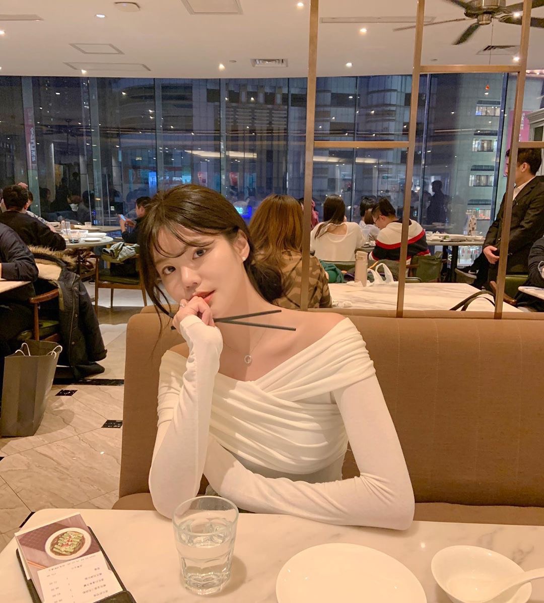 简约气质优雅韩系穿搭博主,质感高级韩系的穿搭