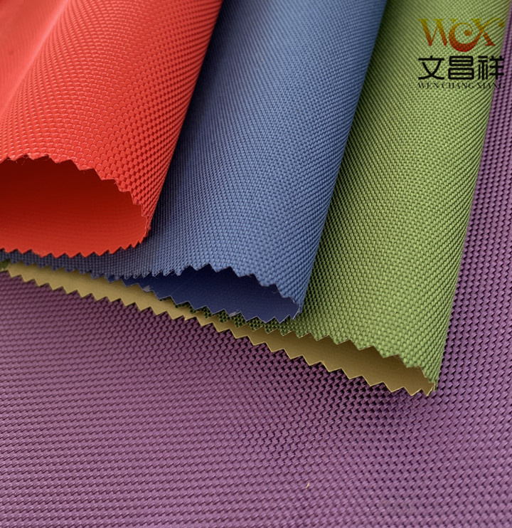 雨披尼龙布和牛津布的哪个好,尼龙布帆布牛津布哪个更结实