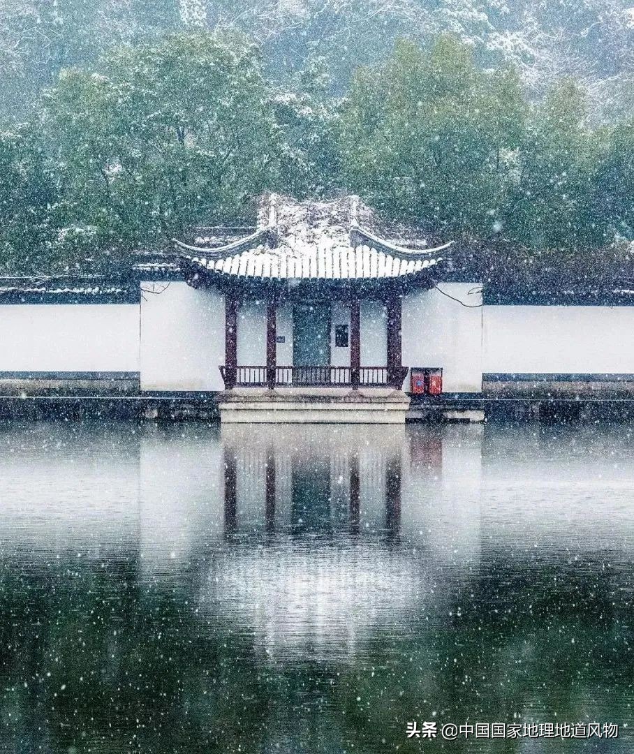 浙江绍兴跟杭州差多远,浙江绍兴和杭州哪个好玩