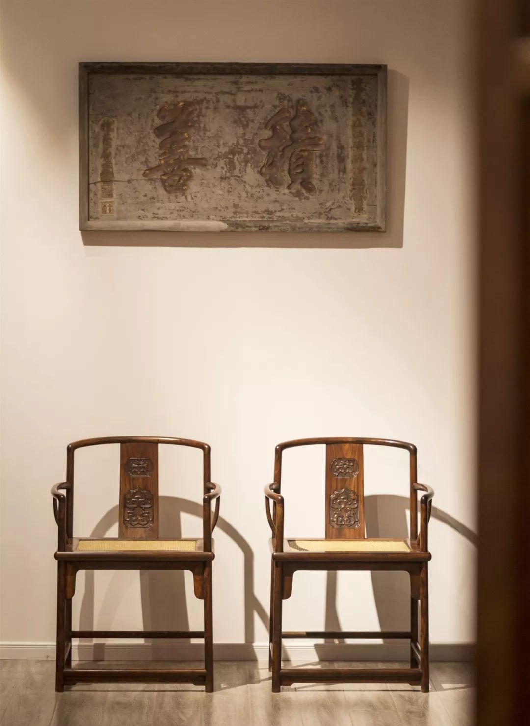 这个家具专场，几乎每年都是连拍带抢，漏太大了