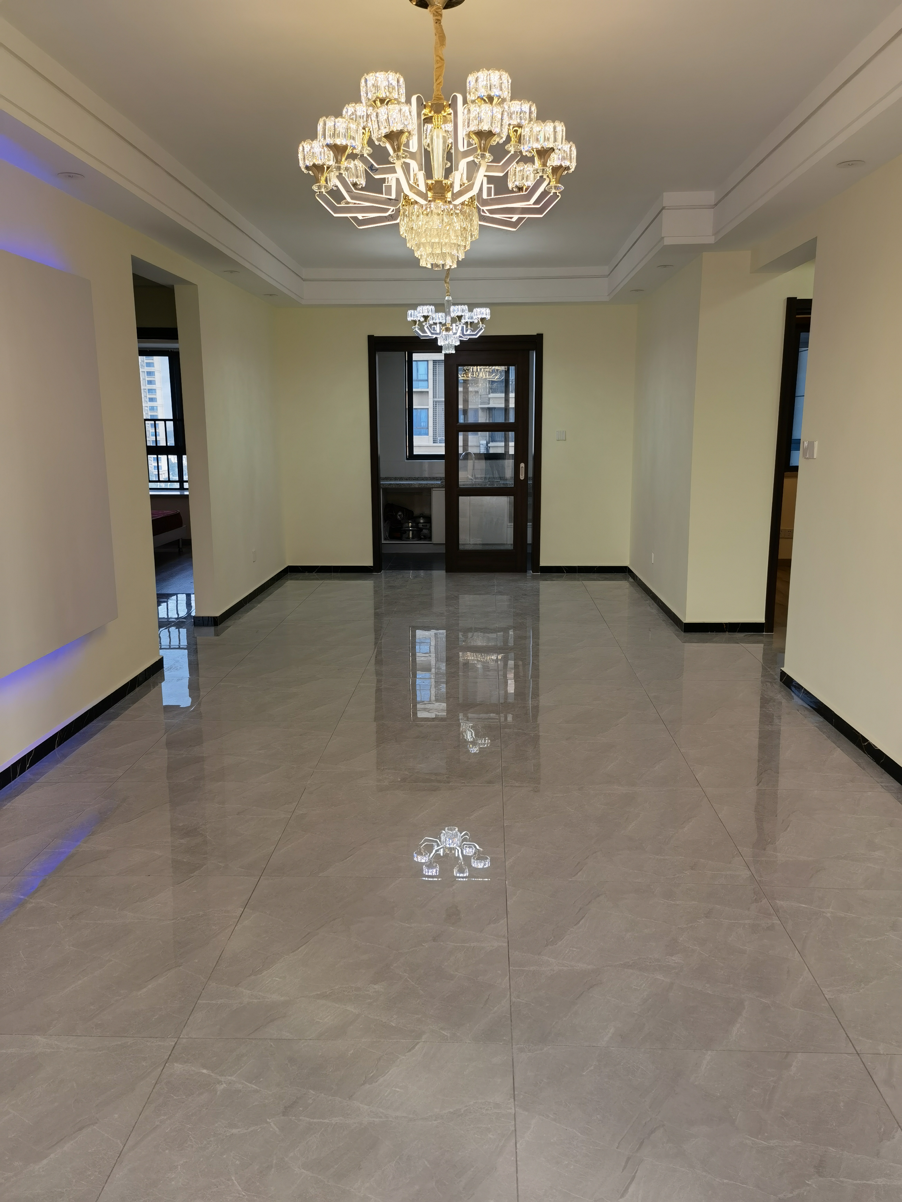 选择斯米克磁砖的九大理由,斯米克和卡米亚瓷砖哪个好