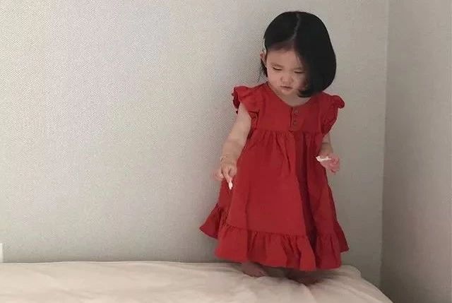 韩国ins短腿小萝莉,ins上爆红的小萝莉