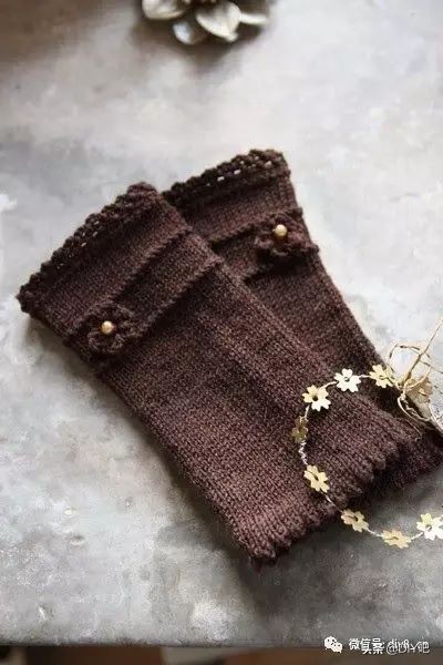 最新手套编织图冬,一线织到底的手套教程
