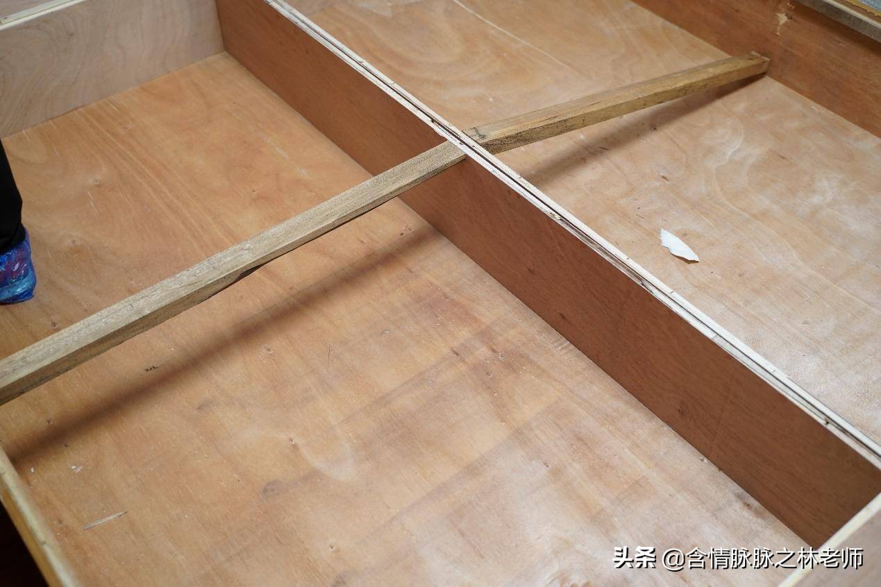 8平方小户型床带飘窗,8平米的小户型床