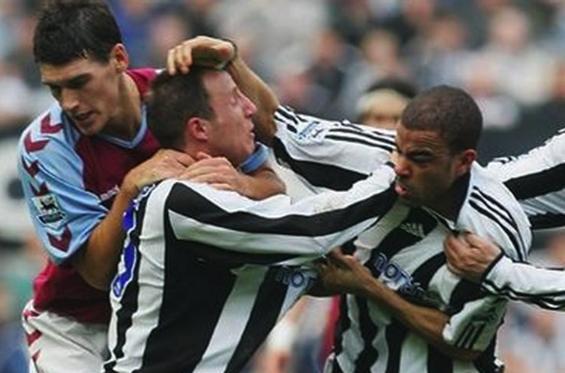 你想不到的球星副业：C罗植发店，恶汉包鱼塘，枪手名宿拯救地球