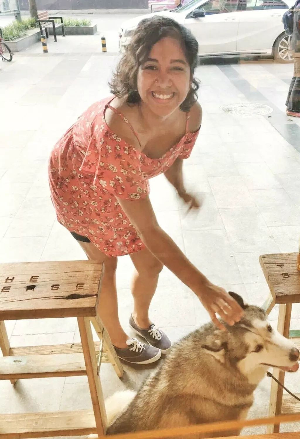 花椒、蛋烘糕和肉桂,对头,这里是咖啡店