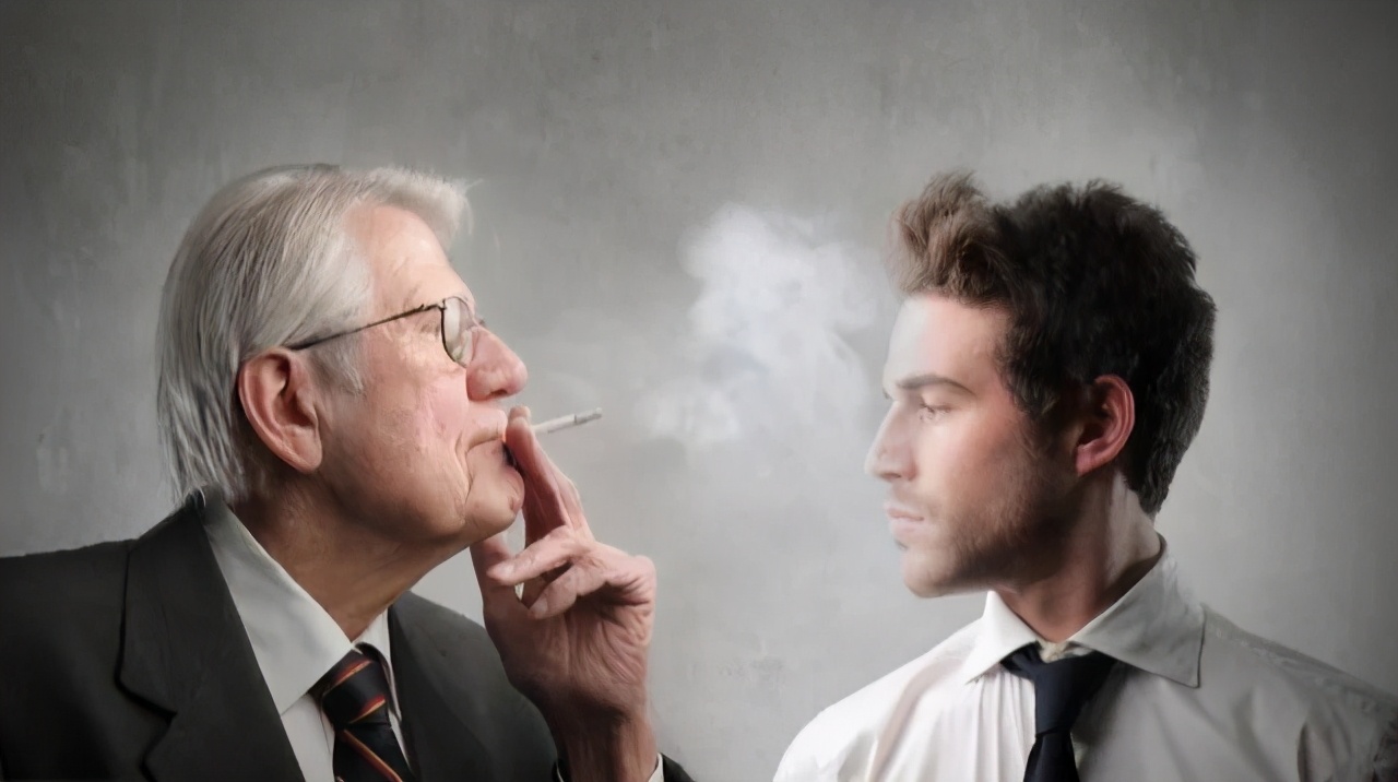 别人给你发烟自己不会抽怎么说,别人发烟不抽怎么拒绝高情商