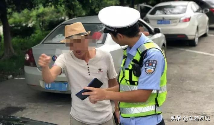 6年免检是不是不需要领标,6年免检可以不开车去吗