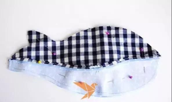 抱枕小鲸鱼,布艺花朵抱枕