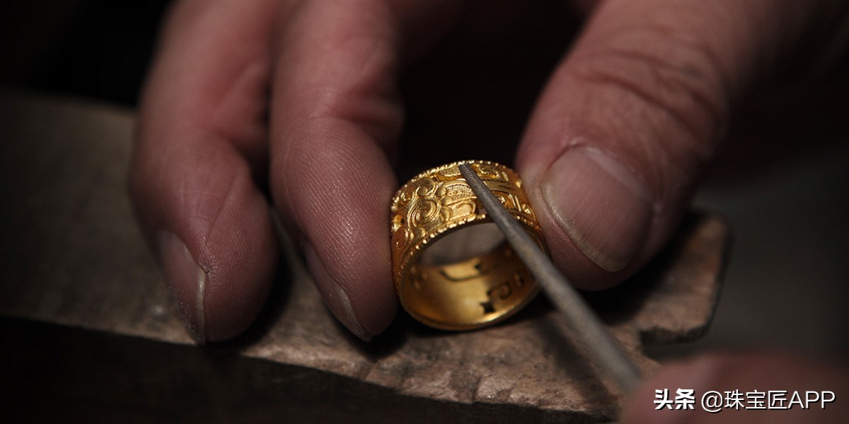 古法黄金跟普通黄金有色差吗,古法黄金999和古法黄金9999的区别