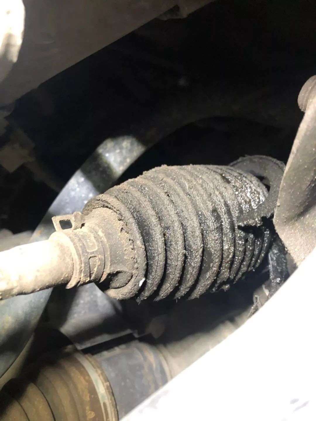 怪兽修车翻新,怪兽修车老车翻新